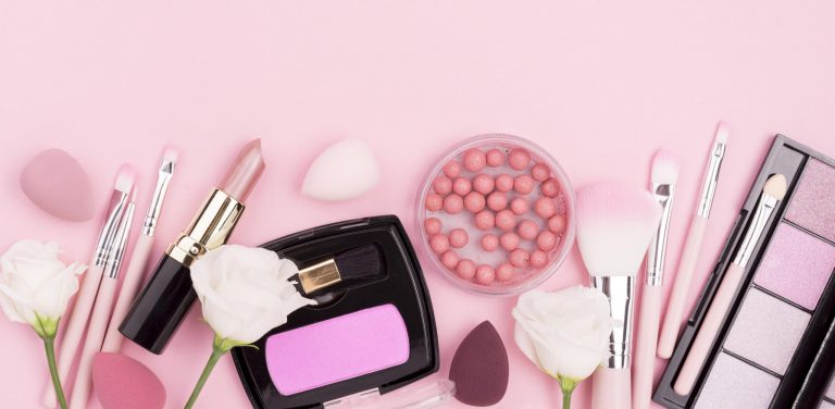 MAQUILLAJE: 4 TIPS PARA QUE APRENDAS A CUIDARLO